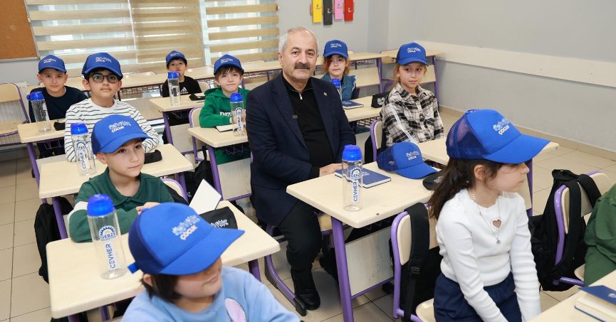 Gebze'nin cevher çocukları için ilk ders zili çaldı