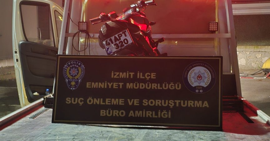 Trafikte tehlikeli şov pahalıya patladı: 175 bin TL ceza kesildi