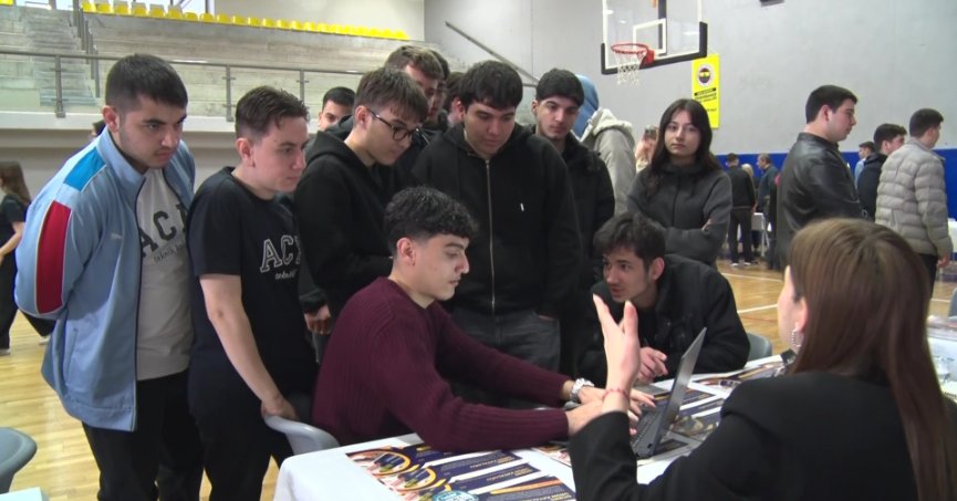 460 firmalık iş birliğiyle 4 bin öğrenciye devlet destekli mesleki eğitim