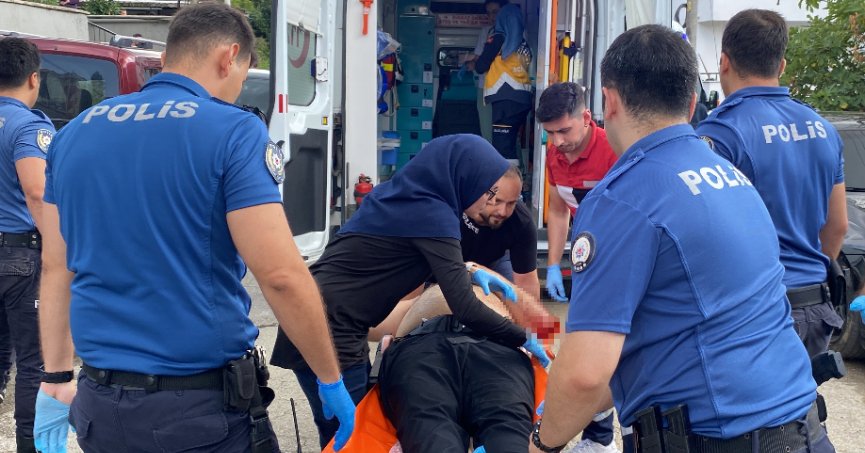  Eski eşini öldürüp oğlunu yaralayan sanıktan ceza almamak için şok savunma