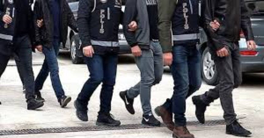 Kocaeli'de FETÖ operasyonu: 10 gözaltı