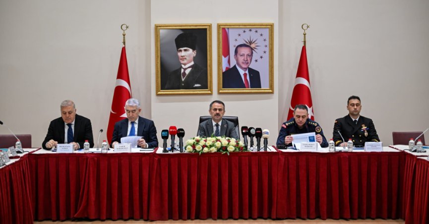 Kocaeli'de bir ayda 77 bin sürücüye trafik cezası kesildi