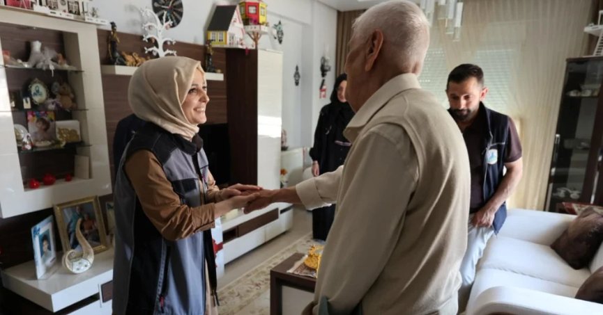 Kartepe’de Gönüllere Dokunan Bayram Ziyareti